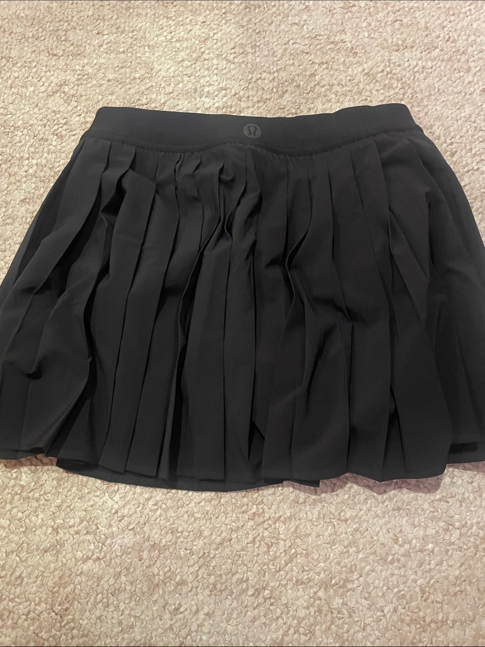 lululemon athletica Black Activewear Skirt never worn! - Picture 3 of 3